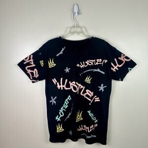 Hustle OG Legend Shirt Men’s Size XL AOP All Over Bailey Apparel Launder